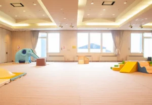 冬の屋内遊具ひろば