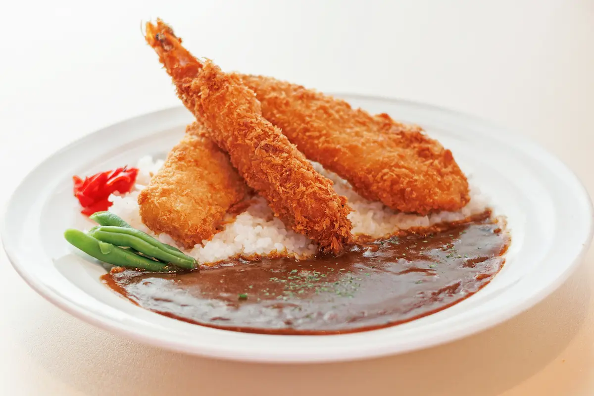 レストランおあしすのミックスフライカレー